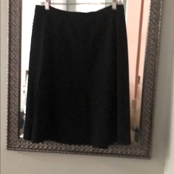 CHANEL - Picture 1 of 4